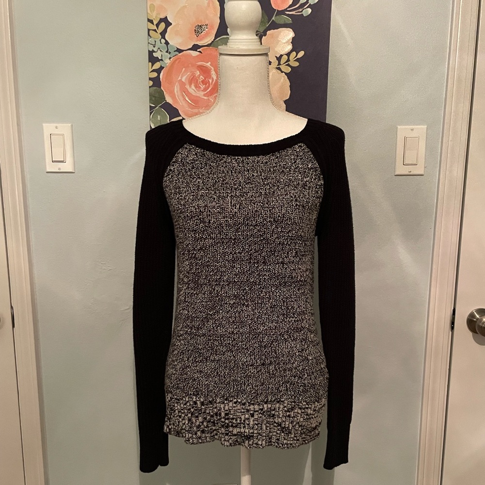 🌷American Eagle Woven Sweater